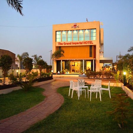 Morbi The Grand Imperial Hotel מראה חיצוני תמונה