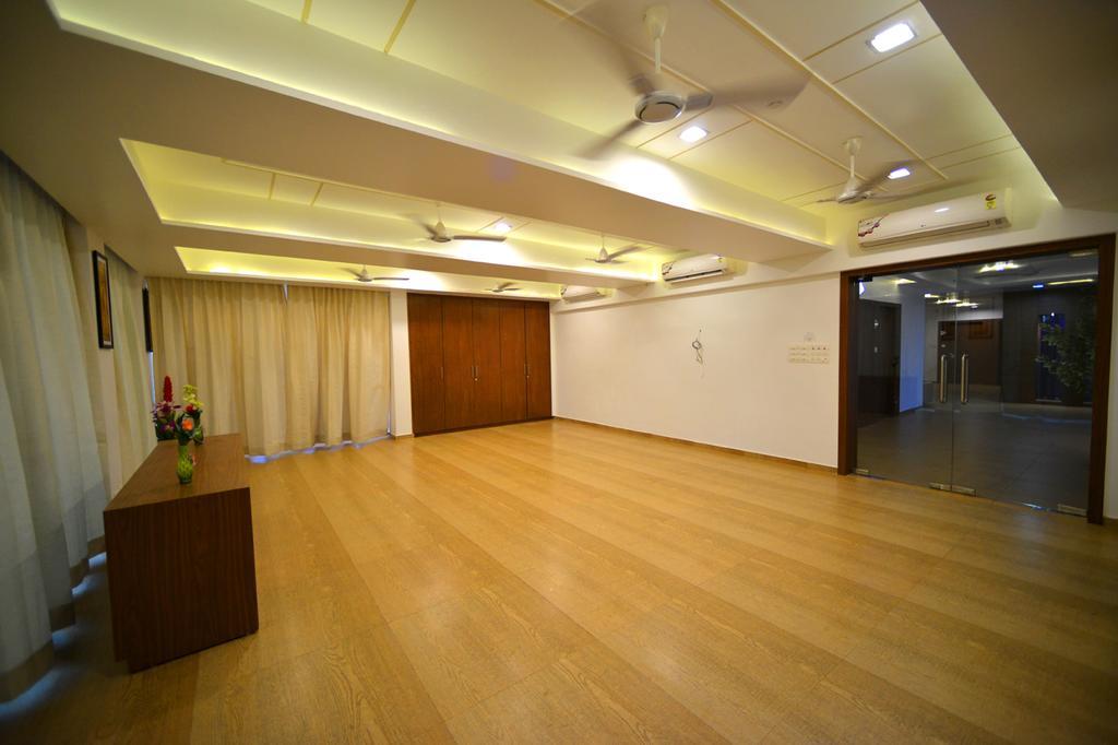 Morbi The Grand Imperial Hotel מראה חיצוני תמונה