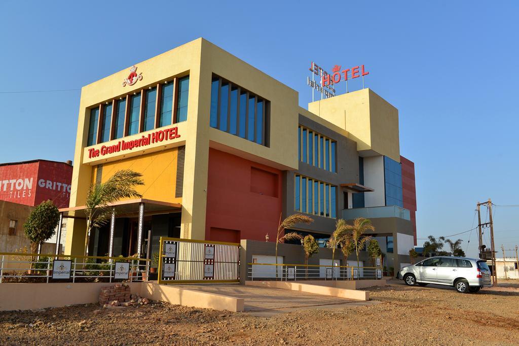 Morbi The Grand Imperial Hotel מראה חיצוני תמונה